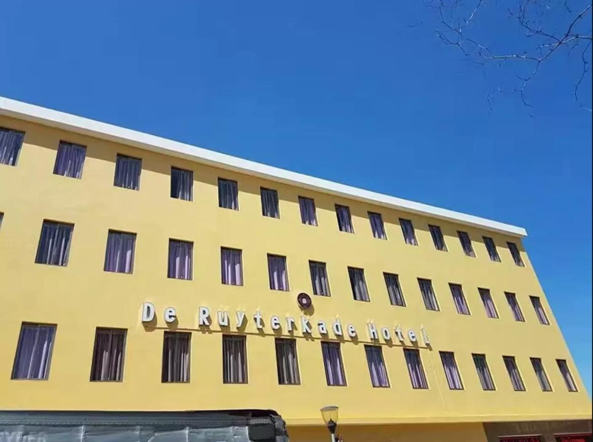 Hotel De Ruyterkade 빌렘스타트 외부 사진